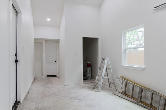 305 ROWLAND DR, Austin, TX 78745