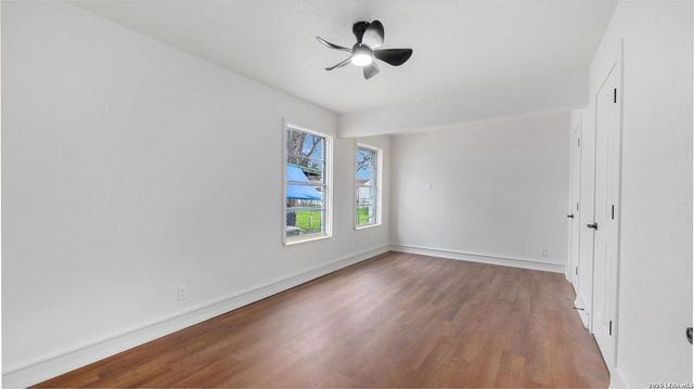 158 BAYVILLE DR, San Antonio, TX 78226