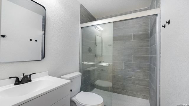 158 BAYVILLE DR, San Antonio, TX 78226
