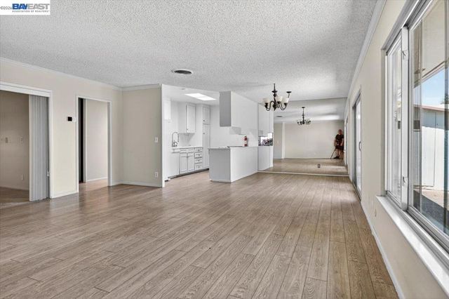 1912 Ptarmigan Dr 2, Walnut Creek, CA 94595