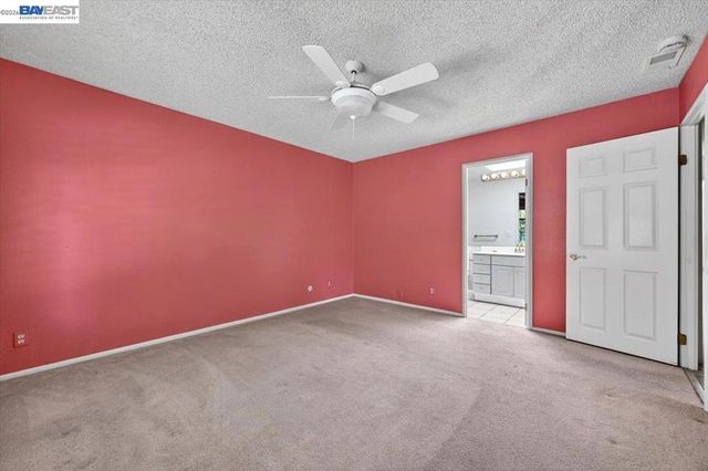 1912 Ptarmigan Dr 2, Walnut Creek, CA 94595