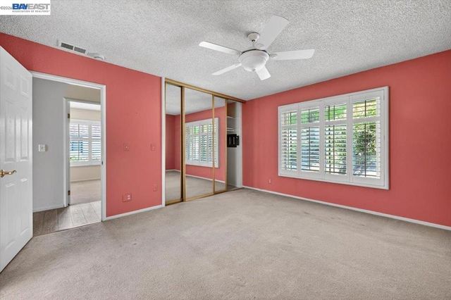 1912 Ptarmigan Dr 2, Walnut Creek, CA 94595