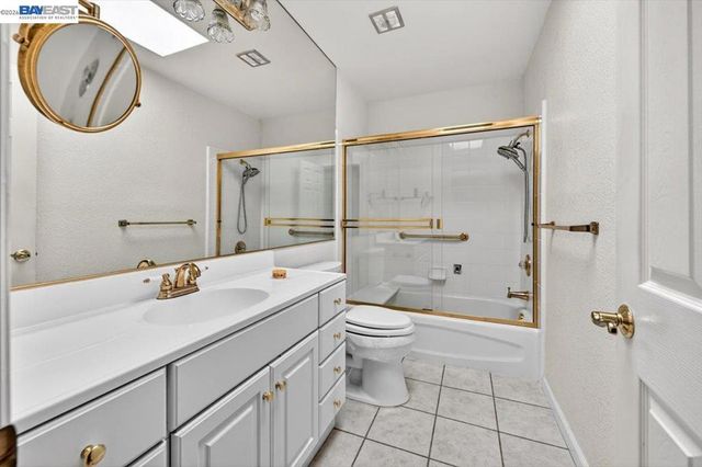1912 Ptarmigan Dr 2, Walnut Creek, CA 94595