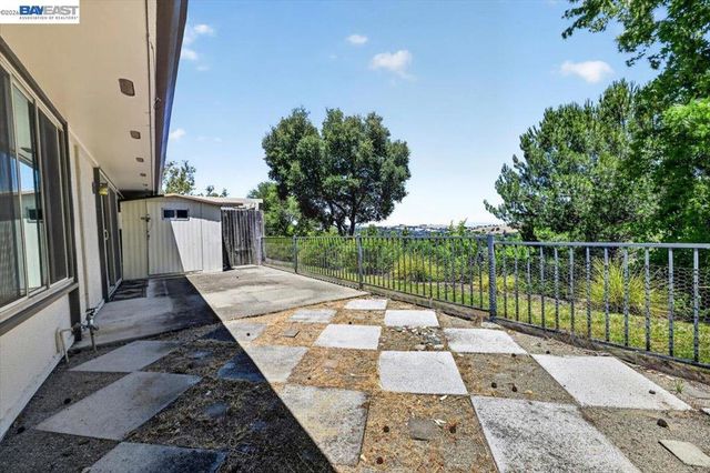 1912 Ptarmigan Dr 2, Walnut Creek, CA 94595