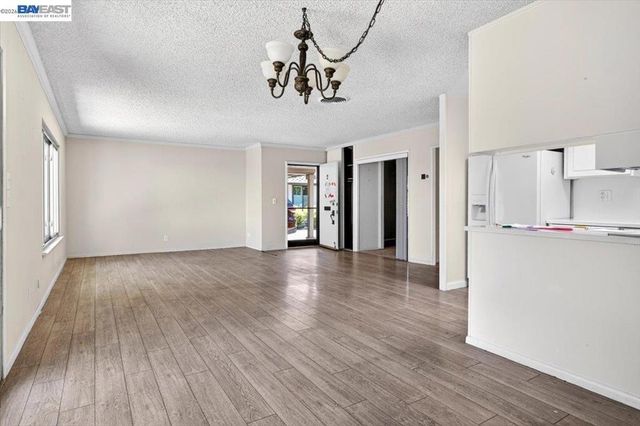 1912 Ptarmigan Dr 2, Walnut Creek, CA 94595