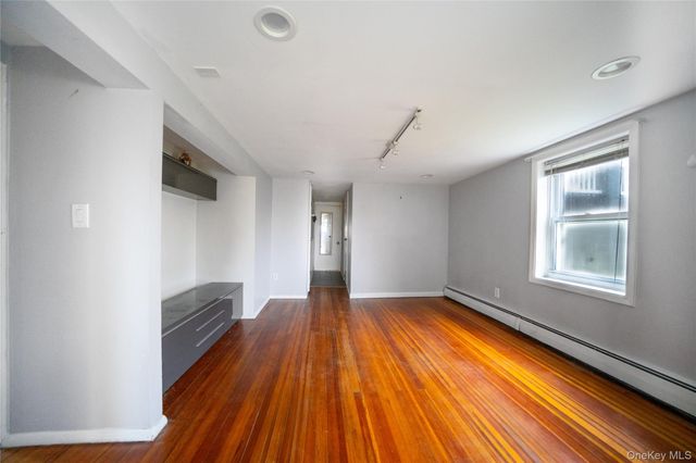 126 Tanglewylde Road 2, Lake Peekskill, NY 10579