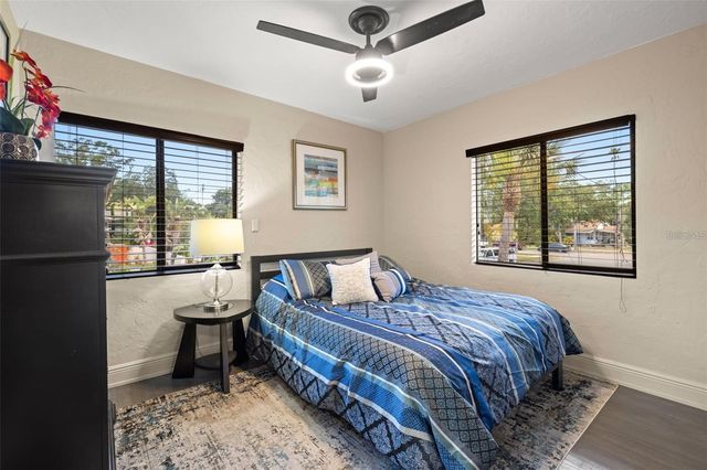 2785 BAYSIDE DRIVE S, St Petersburg, FL 33705