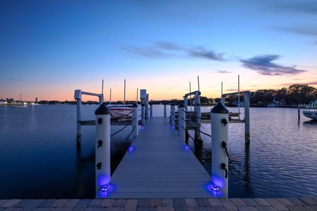 2785 BAYSIDE DRIVE S, St Petersburg, FL 33705