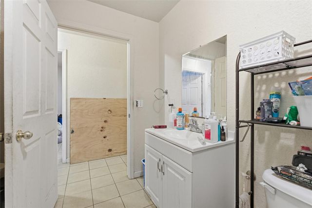 8439 RADIO LANE, Tampa, FL 33619