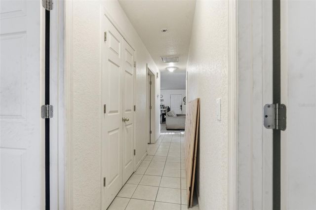 8439 RADIO LANE, Tampa, FL 33619