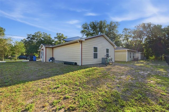 8439 RADIO LANE, Tampa, FL 33619