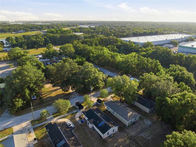 8439 RADIO LANE, Tampa, FL 33619