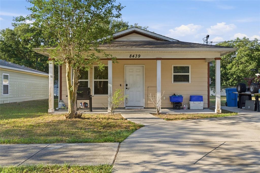 8439 RADIO LANE, Tampa, FL 33619