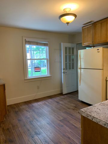 711 Locust Street, Charleston, SC 29407