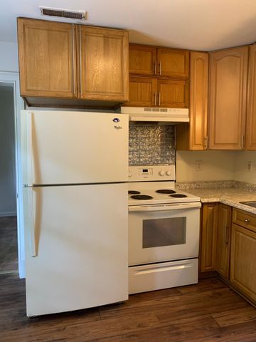 711 Locust Street, Charleston, SC 29407