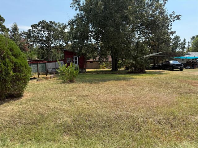 239 Sycamore Ridge, Onalaska, TX 77360