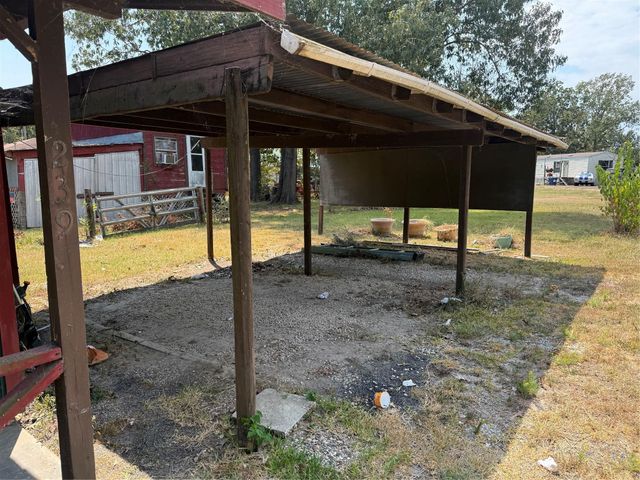 239 Sycamore Ridge, Onalaska, TX 77360