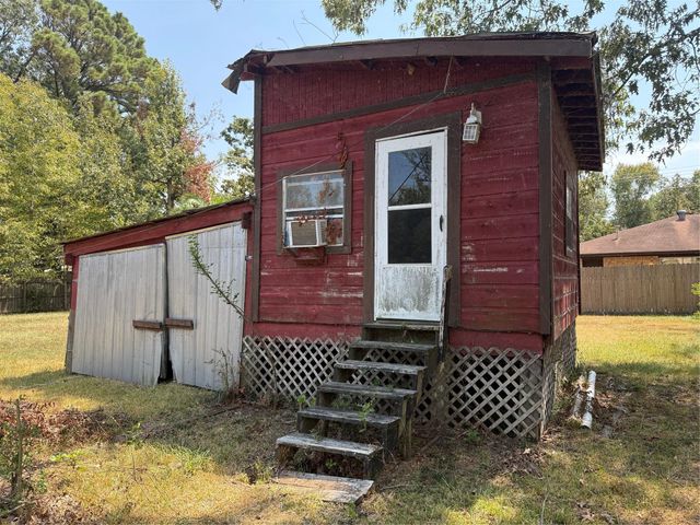 239 Sycamore Ridge, Onalaska, TX 77360