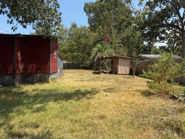 239 Sycamore Ridge, Onalaska, TX 77360