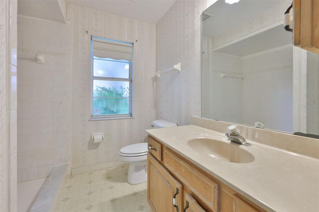 36625 LAKE PASADENA ROAD, Dade City, FL 33525