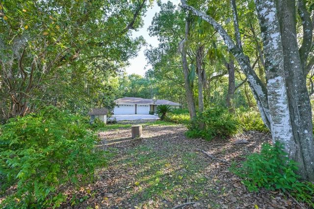 36625 LAKE PASADENA ROAD, Dade City, FL 33525