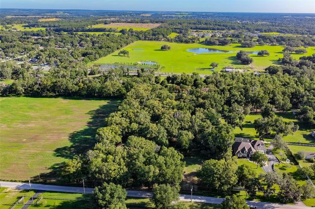 36625 LAKE PASADENA ROAD, Dade City, FL 33525