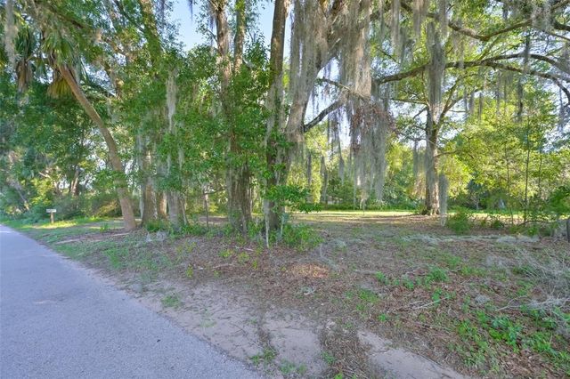 36625 LAKE PASADENA ROAD, Dade City, FL 33525