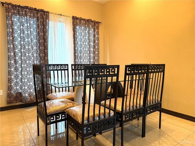 6105 S Mars Lane, Pharr, TX 78577