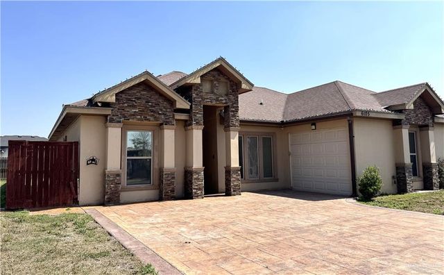 6105 S Mars Lane, Pharr, TX 78577