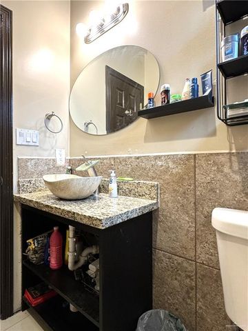 6105 S Mars Lane, Pharr, TX 78577