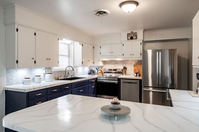 600 NW Ave I, Hamlin, TX 79520