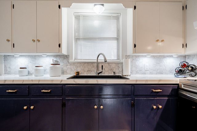 600 NW Ave I, Hamlin, TX 79520