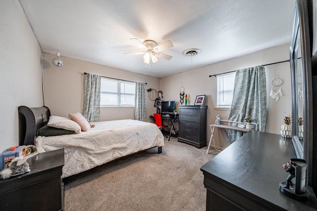 600 NW Ave I, Hamlin, TX 79520