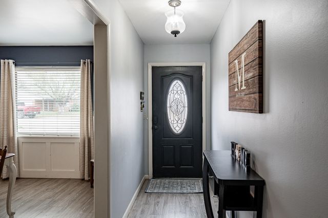 600 NW Ave I, Hamlin, TX 79520