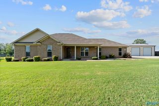 407 Robinson Road, Huntsville, AL 35811