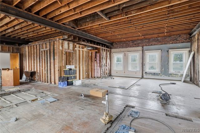260 Plymouth Avenue, Buffalo, NY 14213