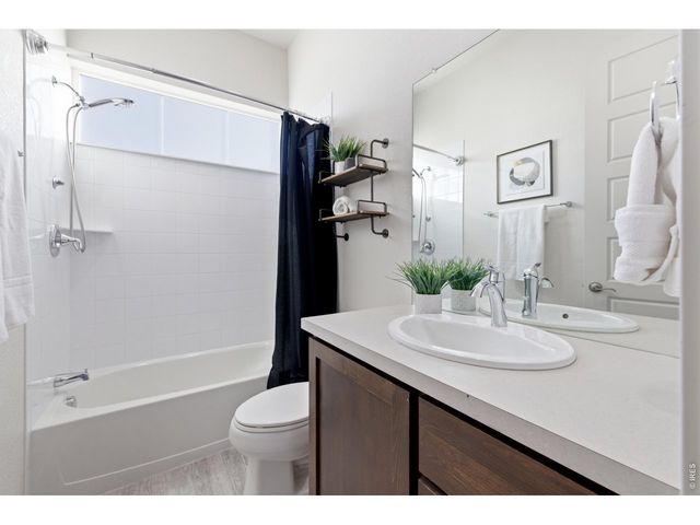279 S 45th Ave, Brighton, CO 80601