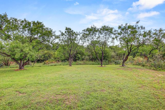 153 Hill DR, Marble Falls, TX 78654