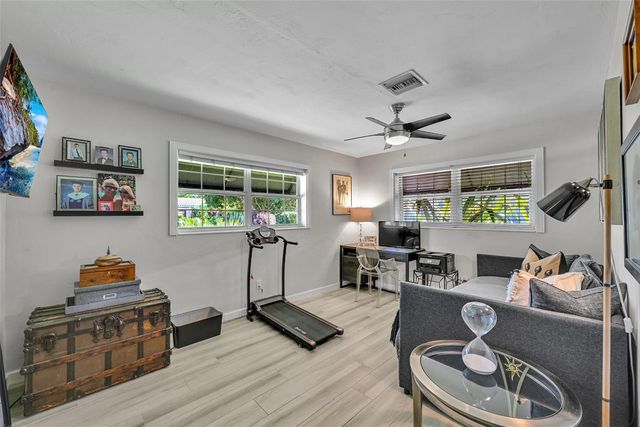 5281 NE 19th Avenue, Fort Lauderdale, FL 33308