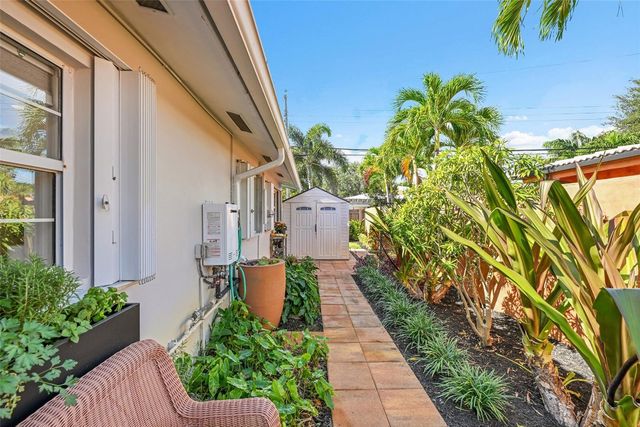 5281 NE 19th Avenue, Fort Lauderdale, FL 33308