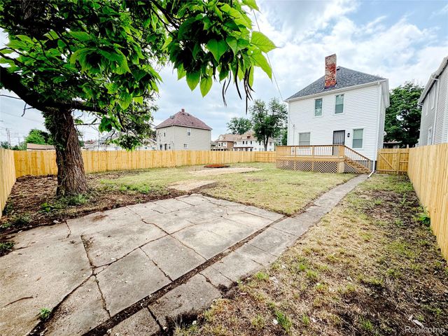 5380 Seminole Street, Detroit, MI 48213