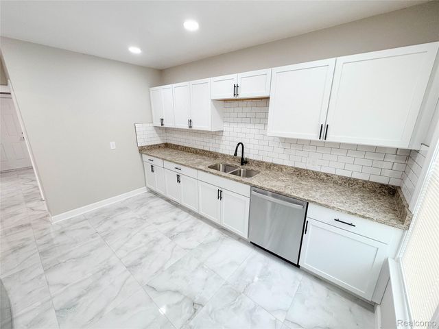 5380 Seminole Street, Detroit, MI 48213