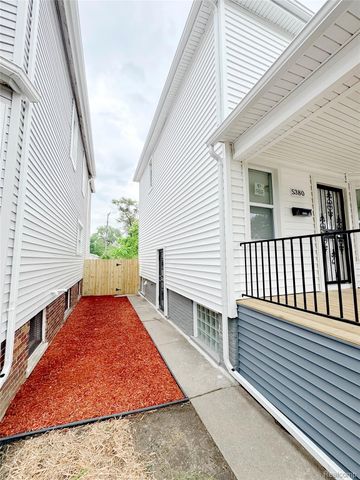 5380 Seminole Street, Detroit, MI 48213