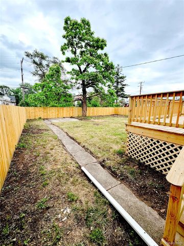 5380 Seminole Street, Detroit, MI 48213