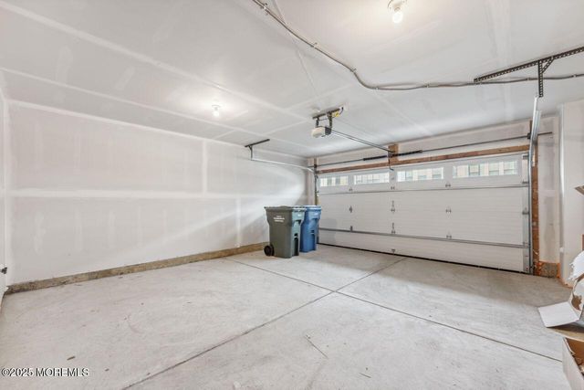 46 Mariveles Way, Tinton Falls, NJ 07724