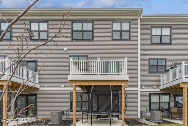 46 Mariveles Way, Tinton Falls, NJ 07724