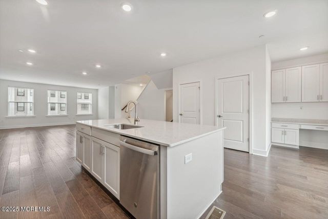 46 Mariveles Way, Tinton Falls, NJ 07724