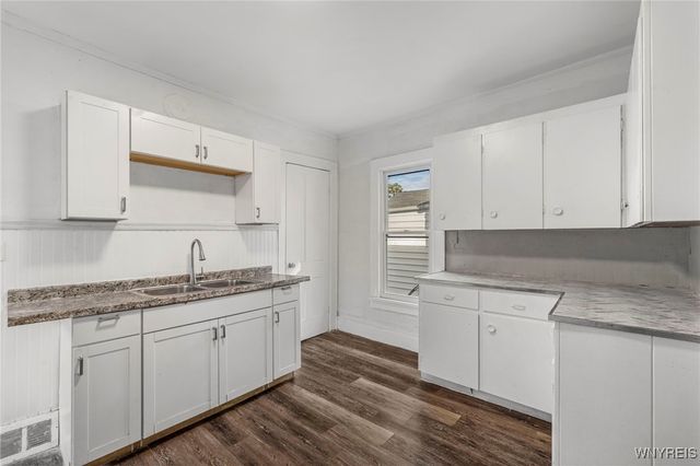 72 Saint Joseph Avenue, Buffalo, NY 14211