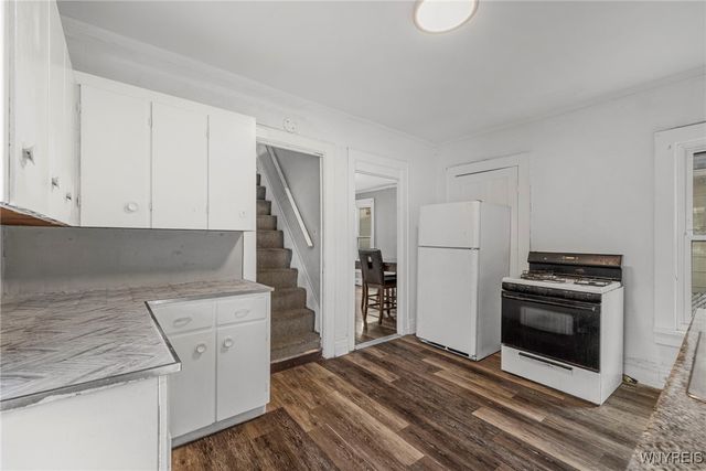 72 Saint Joseph Avenue, Buffalo, NY 14211