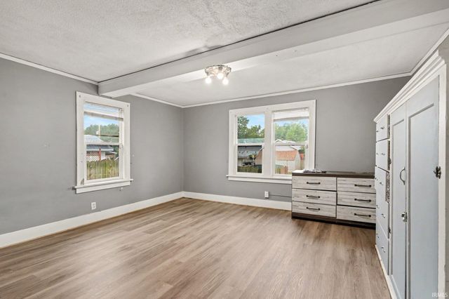 729 S 36Th Street, South Bend, IN 46615